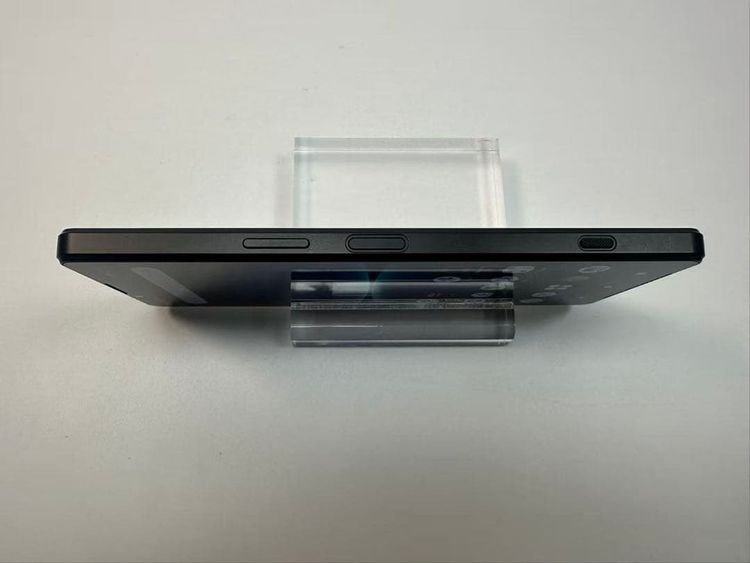 �������� SONY Xperia 1 IV docomo so-51c ��