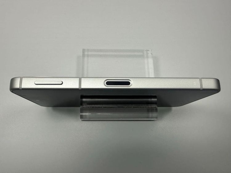 ����Ʊ�� Aquos sense9 docomo SIM�ե꡼ �ۥ磻��