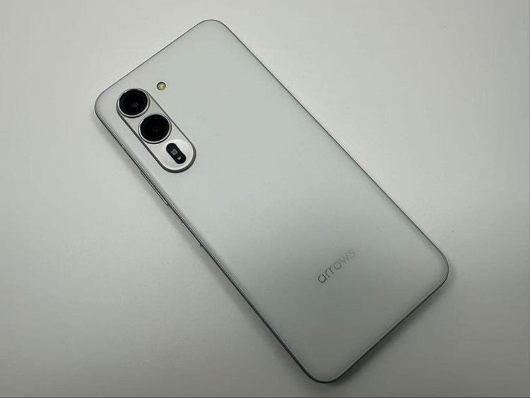 ����Ʊ�� Arrows Alpha F-51F 512GB docomo��