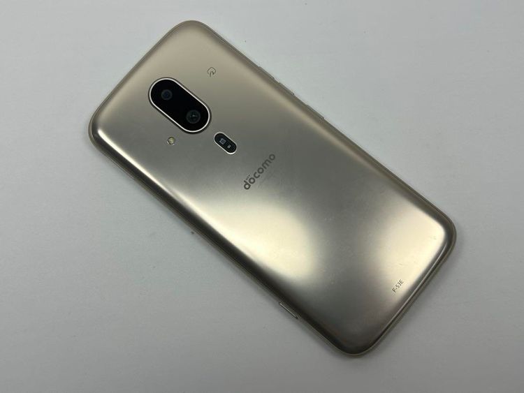 NTT docomo らくらくスマートフォン F-53E ゴールド