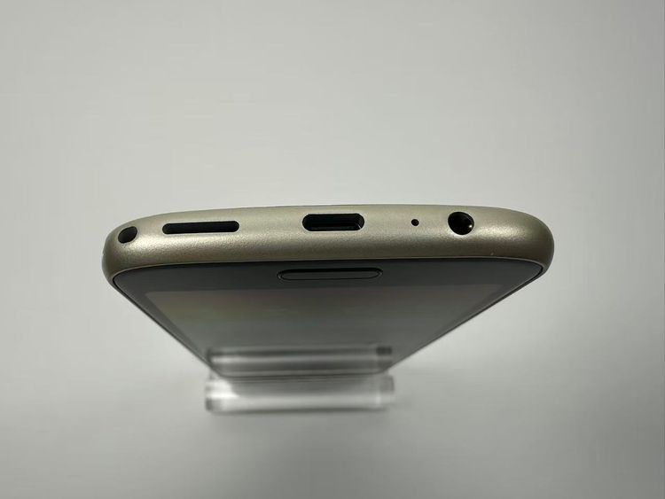 ������ NTT docomo �餯�餯���ޡ��ȥե��� F-53E �������
