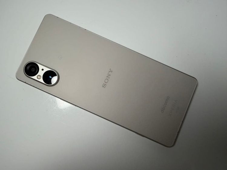SONY Xperia 5 V docomo so-53d ����С�
