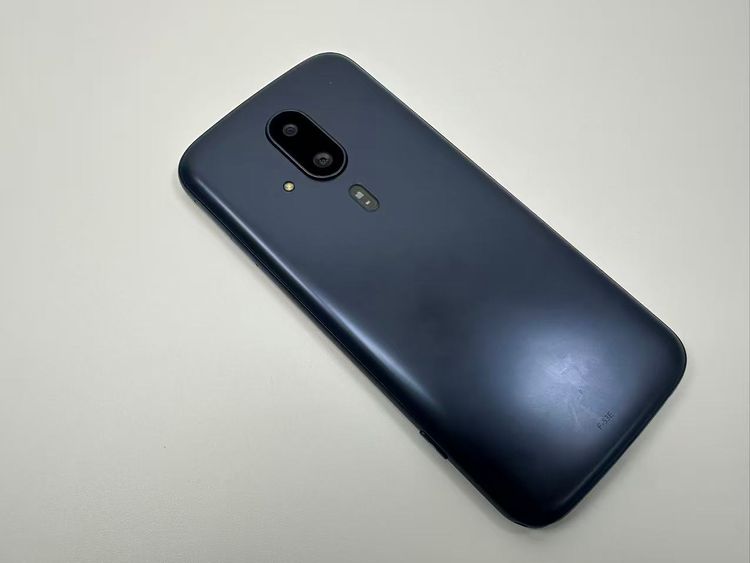 ���� NTT docomo�� �餯�餯���ޡ��ȥե��� F-53E �ͥ��ӡ�
