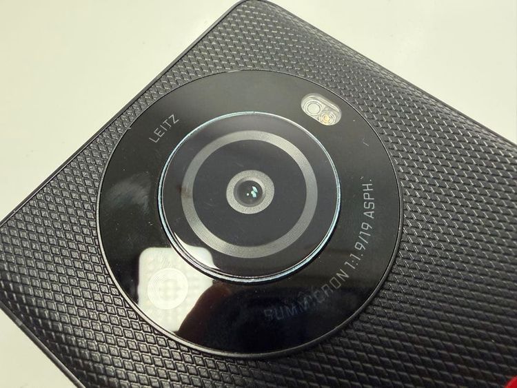 Leitz phone 3 512GB SoftBank ��������ʤ�