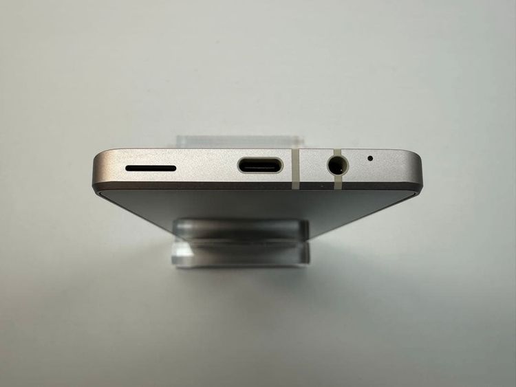 Aquos sense8 docomo 128GB �饤�ȥ��åѡ�