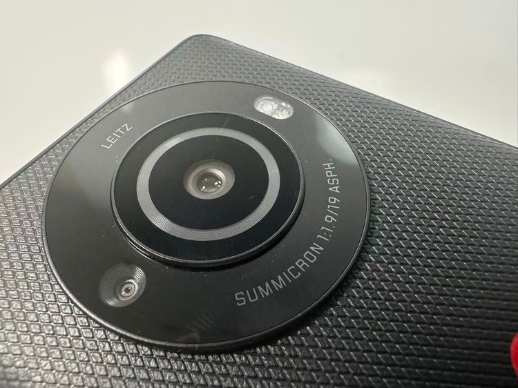 Leitz phone 3 512GB SoftBank SIMե꡼