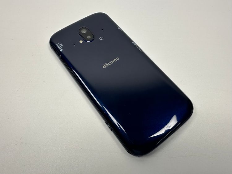 NTT docomo �餯�餯���ޡ��ȥե��� F-52B �ͥ��ӡ�