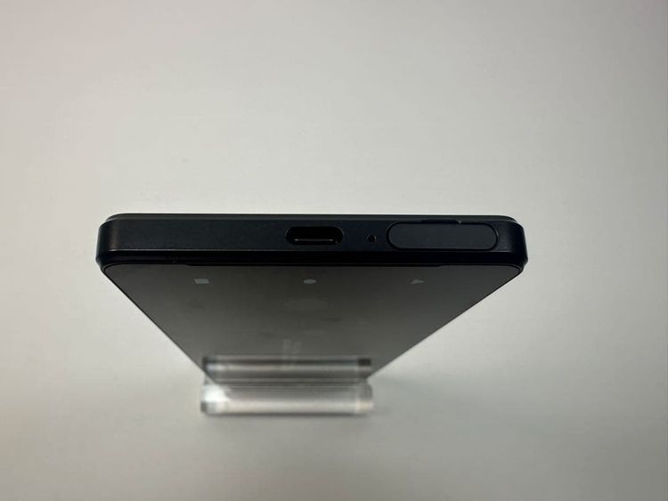 �������� SONY Xperia 1 IV docomo so-51c ��