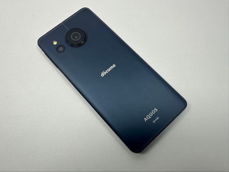 Aquos sense8 docomo sim�ե꡼ ���Х�ȥ֥�å�