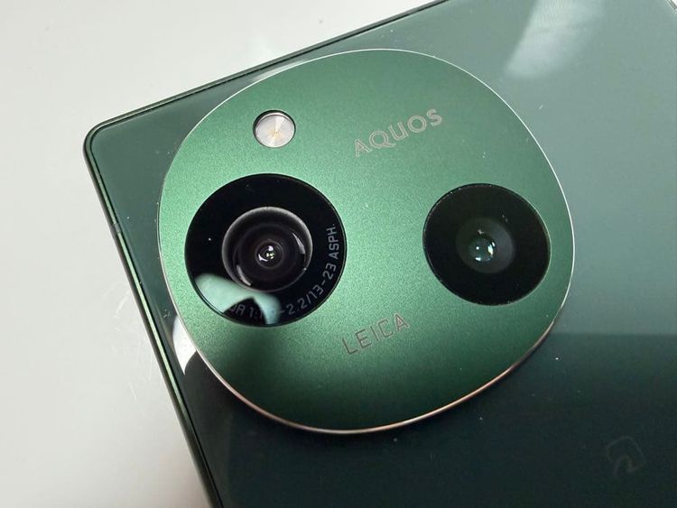 ���� Aquos R9 SoftBank SIM�ե꡼ 256GB ���꡼��