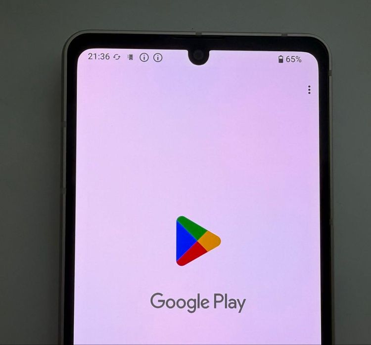 Aquos sense8 docomo 128GB �饤�ȥ��åѡ�