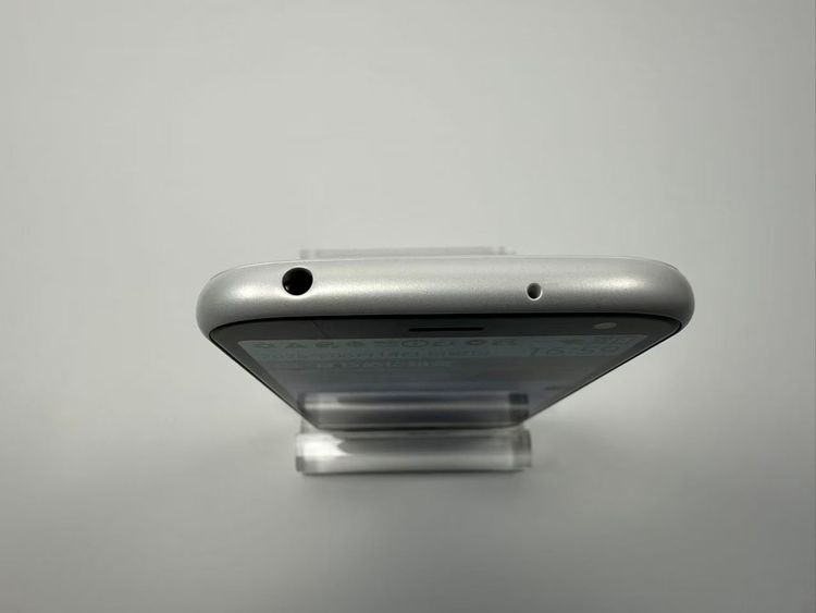 NTT docomo �餯�餯���ޡ��ȥե��� F-52B �ۥ磻��