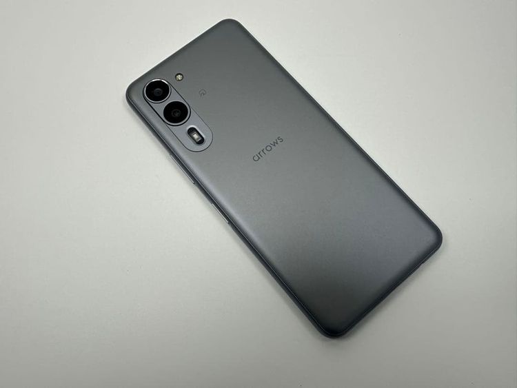 ����Ʊ��Arrows We2 Plus F-51E docomo�� ���쥤