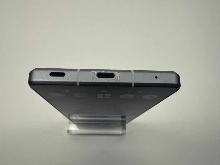 Aquos R8 docomo SH-52D 256GB SIMե꡼ ֥롼