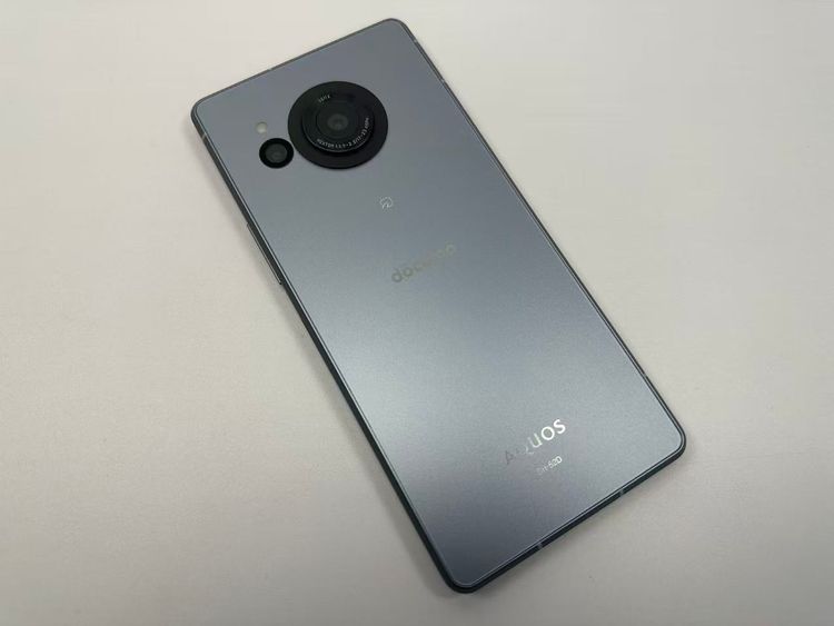 Aquos R8 docomo SH-52D 256GB SIMե꡼ ֥롼