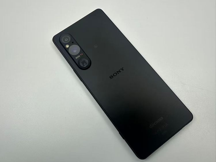 ��������ɬ�ɡ����Ѷ����� SONY Xperia 1 V docomo�� 256GB �֥�å�