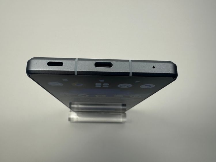 Aquos R8 docomo SH-52D 256GB SIMե꡼ ֥롼