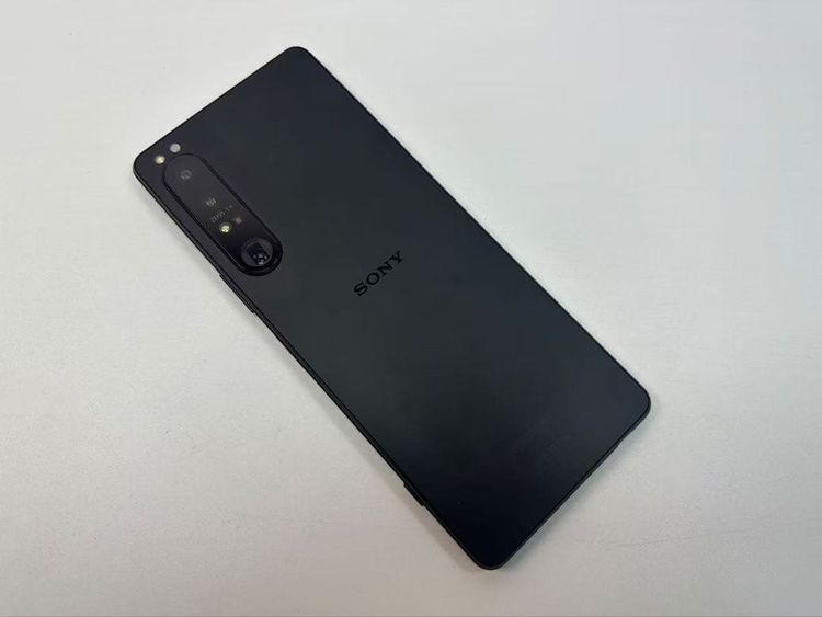 �������� SONY Xperia 1 IV docomo so-51c ��