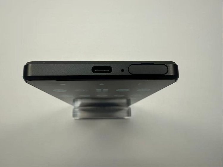 �������� SONY Xperia 1 IV docomo so-51c ��