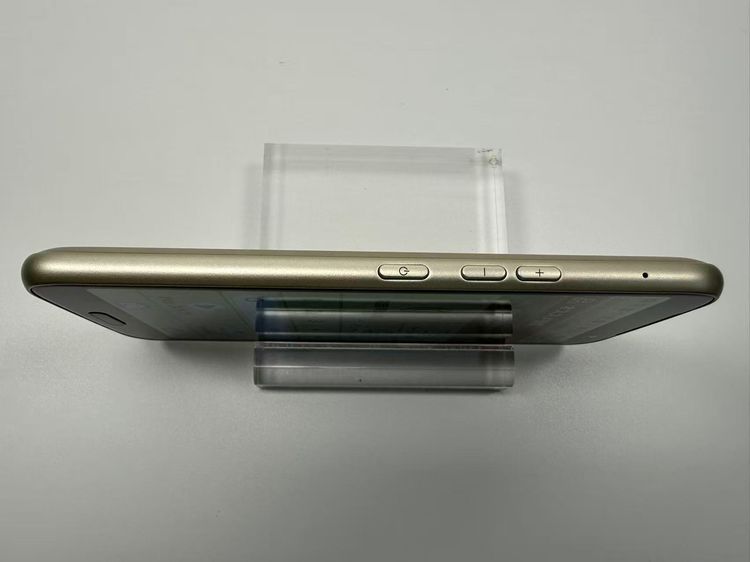 ������ NTT docomo �餯�餯���ޡ��ȥե��� F-53E �������