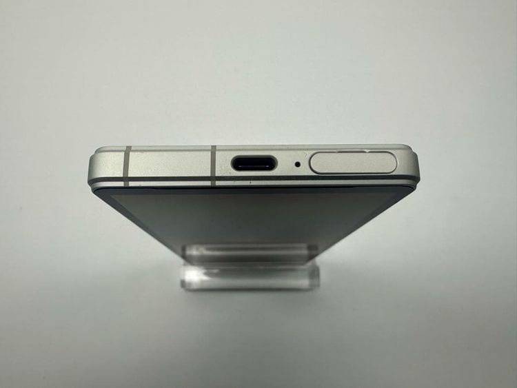 ���� SONY Xperia 5 V docomo 128GB ����С�