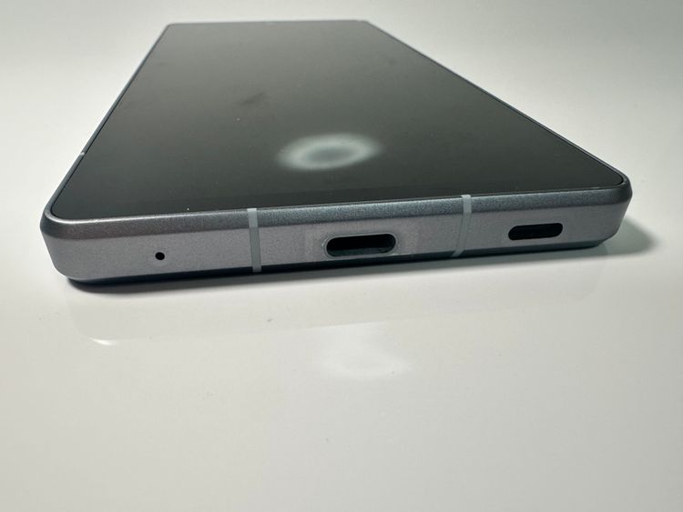 Aquos R8 SH-52D 256GB SIMե꡼