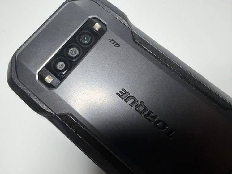 ������ TORQUE G06 KYG03 au �֥�å�128GB