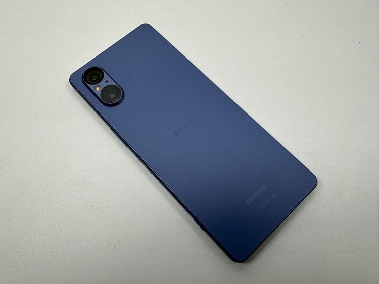 �������� SONY Xperia 5 V docomo so-53d �֥롼