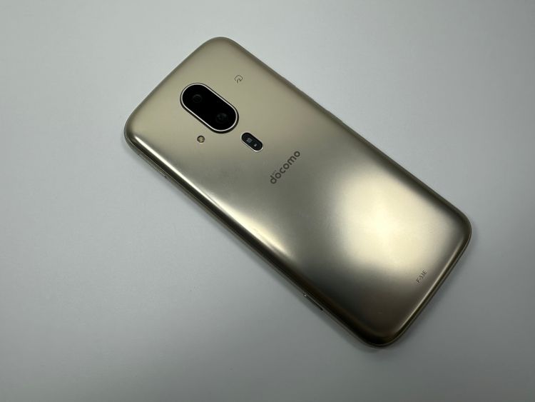 ����Ʊ�� NTT docomo �餯�餯���ޡ��ȥե��� F-53E �������