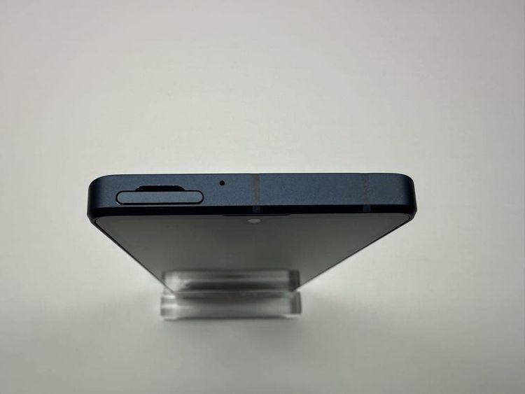 Aquos sense8 docomo 128GB ���Х�ȥ֥�å�