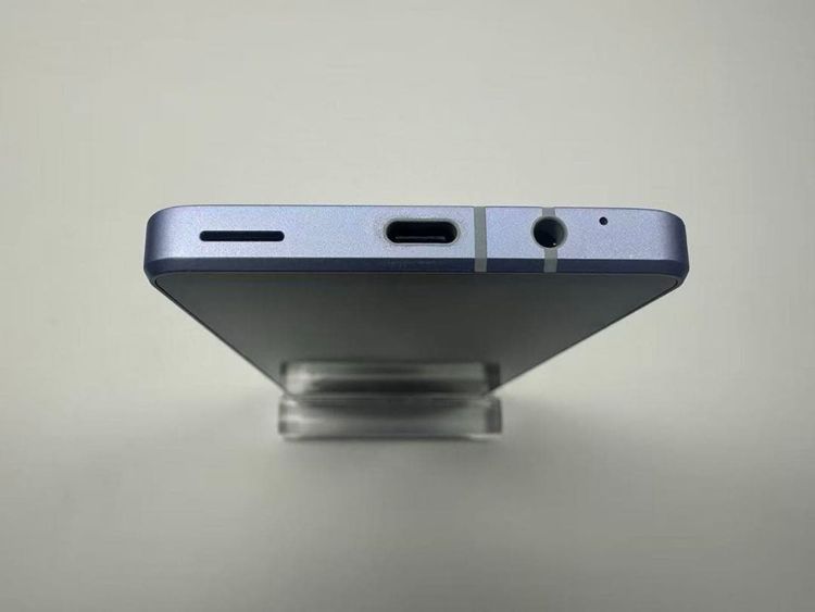 Aquos sense8 docomo 128GB �֥롼