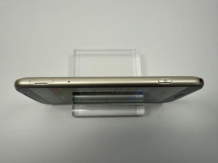 ������ NTT docomo �餯�餯���ޡ��ȥե��� F-53E �������
