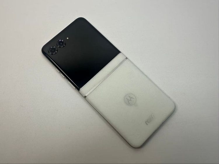 ���� motorola razr 50d M-51E docomo�� ������