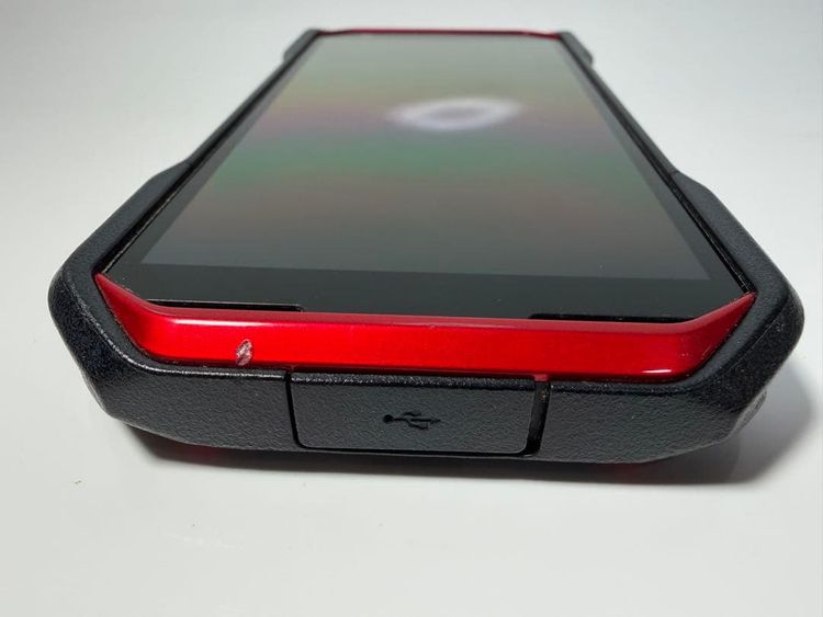 ������ TORQUE G06 KYG03 au ��å� 128GB