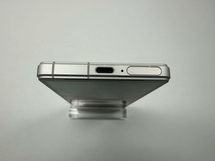 SONY Xperia 5 V docomo ����С� sim�ե꡼