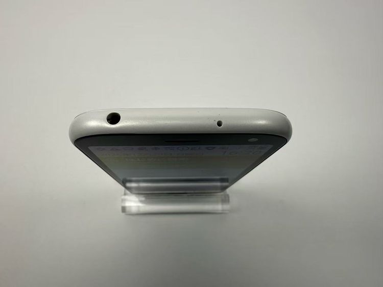 NTT docomo �餯�餯���ޡ��ȥե��� F-52B �ۥ磻��