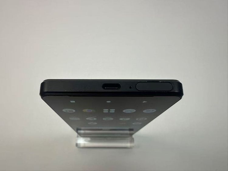 �������� SONY Xperia 1 IV docomo so-51c ��
