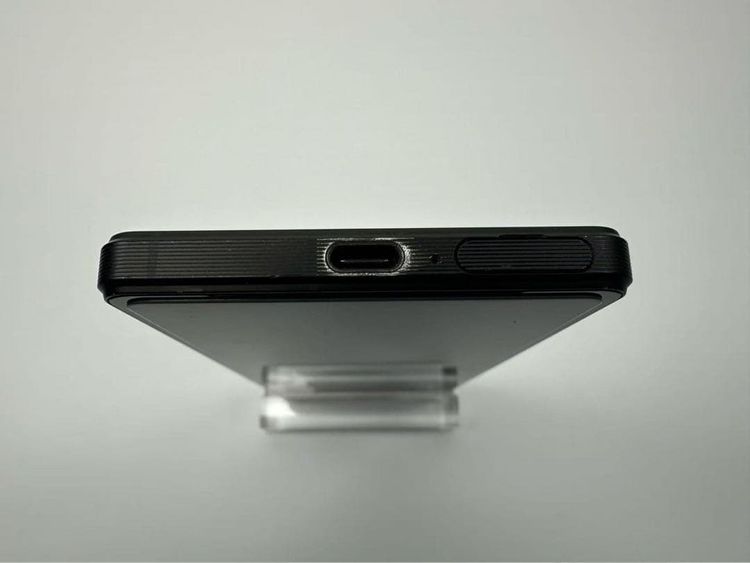 SONY Xperia 1 V docomo SO-51D ��