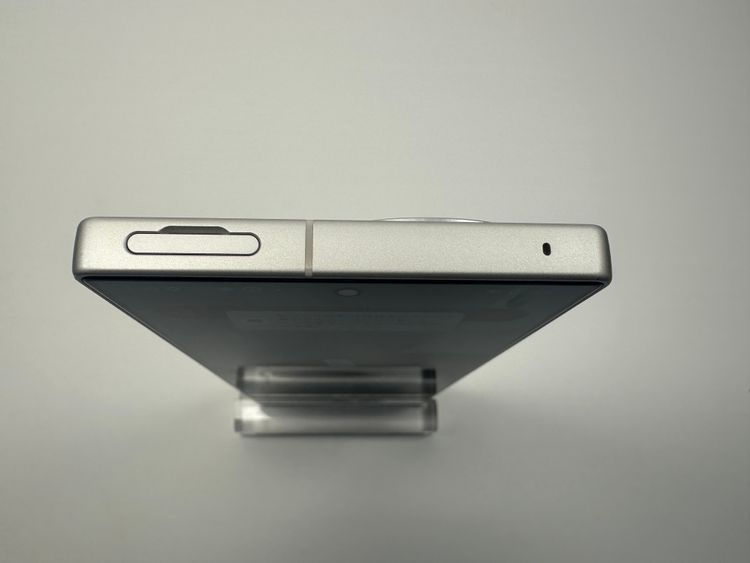 Aquos R9 docomo SH-51E SIMե꡼ 256GB ۥ磻