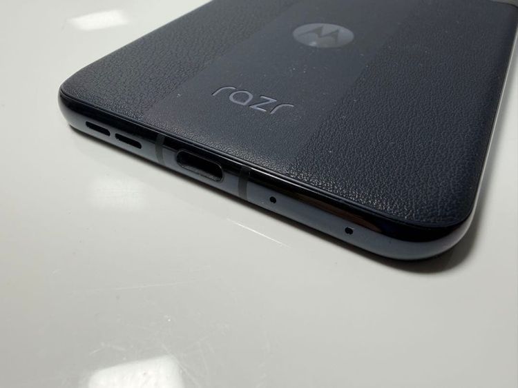 MOTOROLA razr 50 ultra 12GB 256GB ꥫ