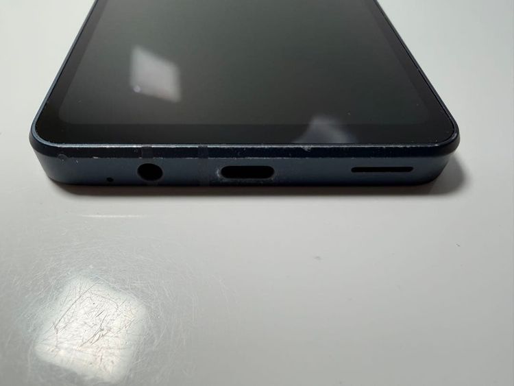 Aquos sense8 sim�ե꡼�� 128GB ���Х�ȥ֥�å�
