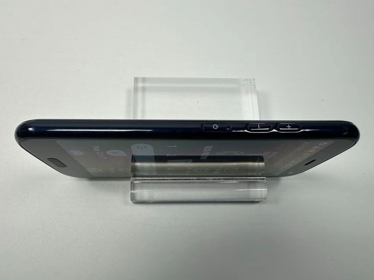 NTT docomo �餯�餯���ޡ��ȥե��� F-52B �ͥ��ӡ�