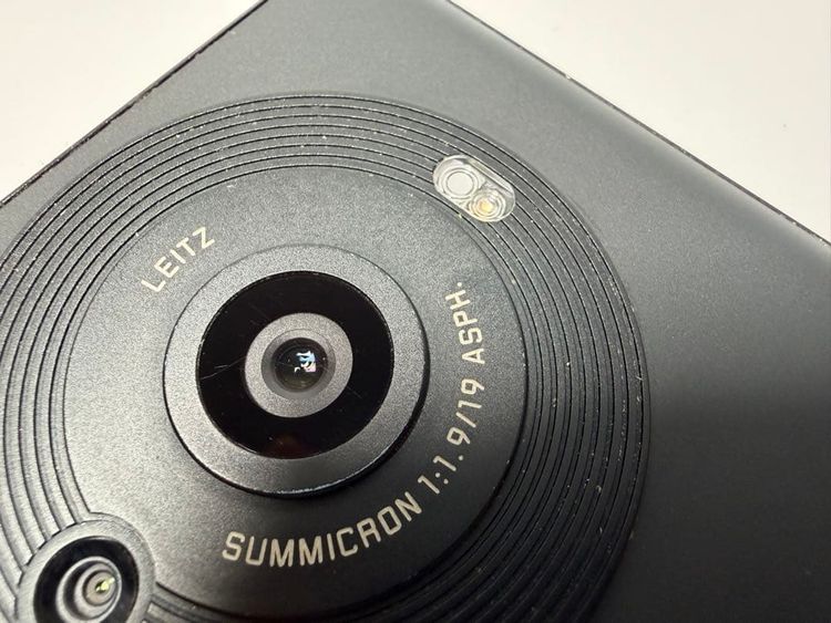 Aquos R8 pro SoftBank 256gb sim�ե꡼