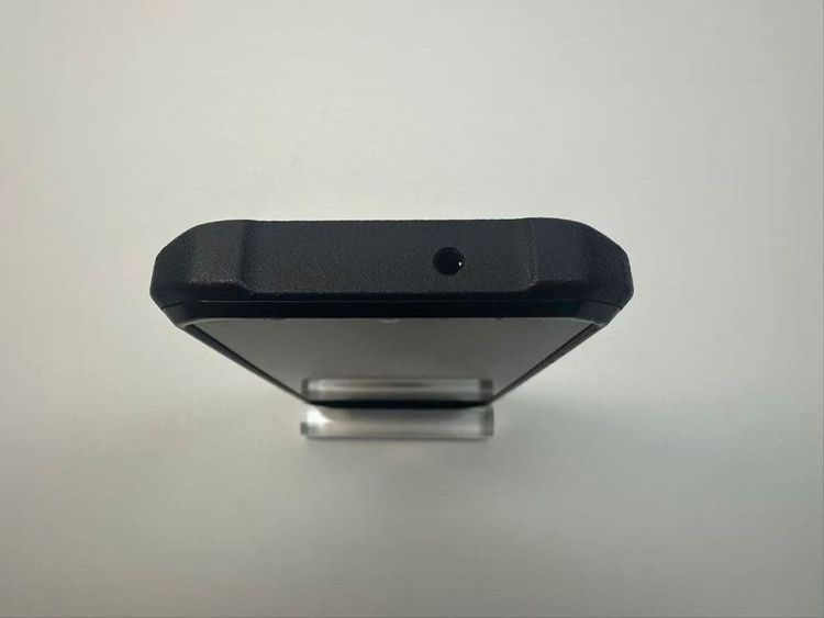 NTTdocomo Dura Force ������ KY-51D