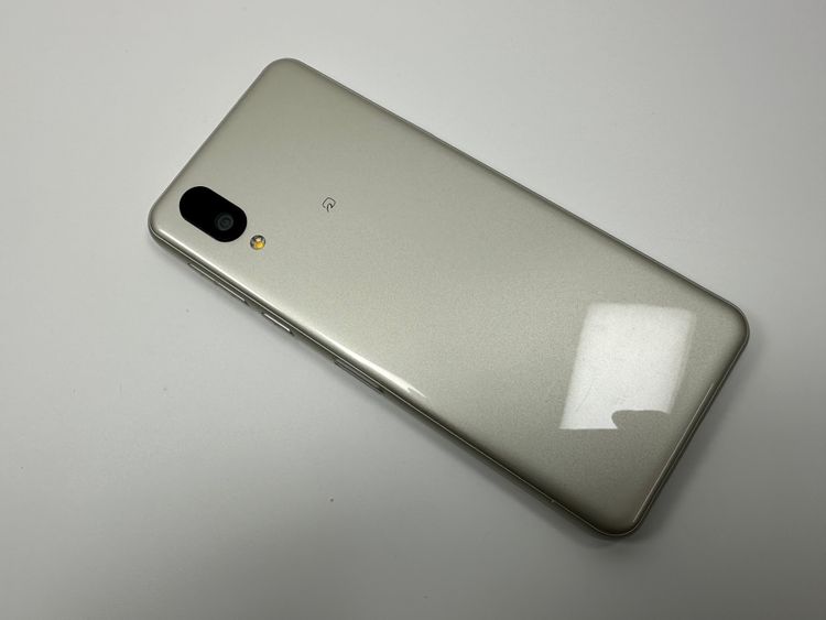 ����Ʊ�� ����ץ륹�ޥ�7 A404SH �������