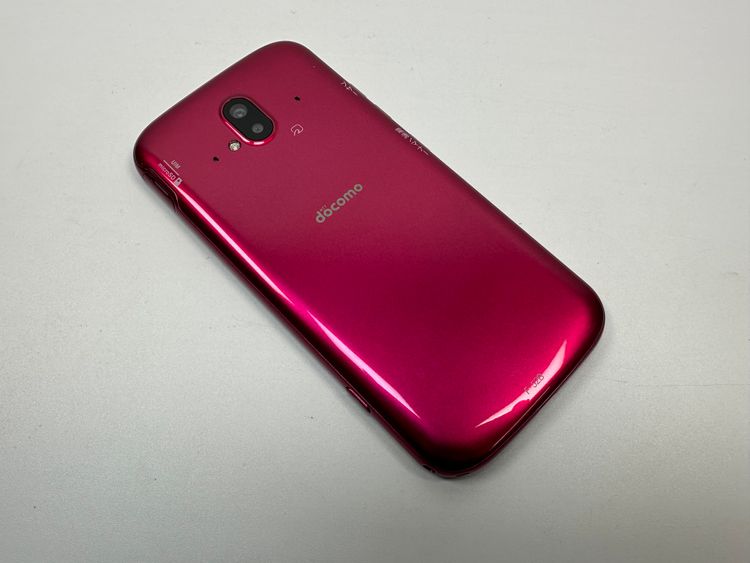 NTT docomo �餯�餯���ޡ��ȥե��� F-52B �ԥ�