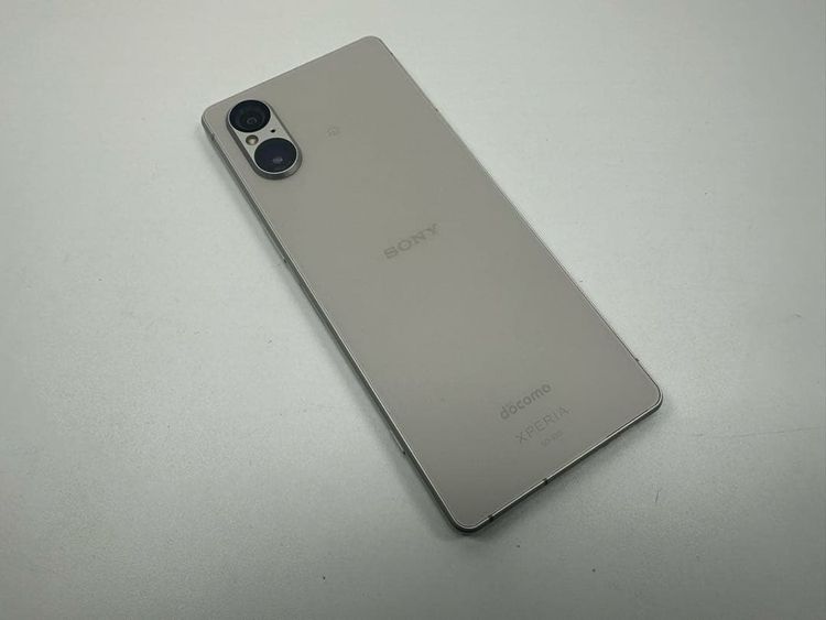 ���� SONY Xperia 5 V docomo 128GB ����С�