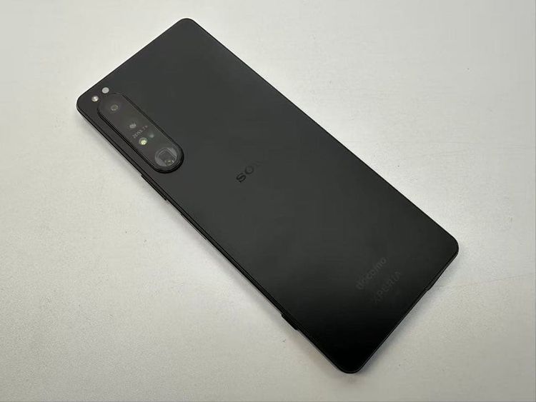 �������� SONY Xperia 1 IV docomo so-51c ��