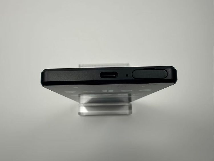 �������� SONY Xperia 1 IV docomo so-51c ��