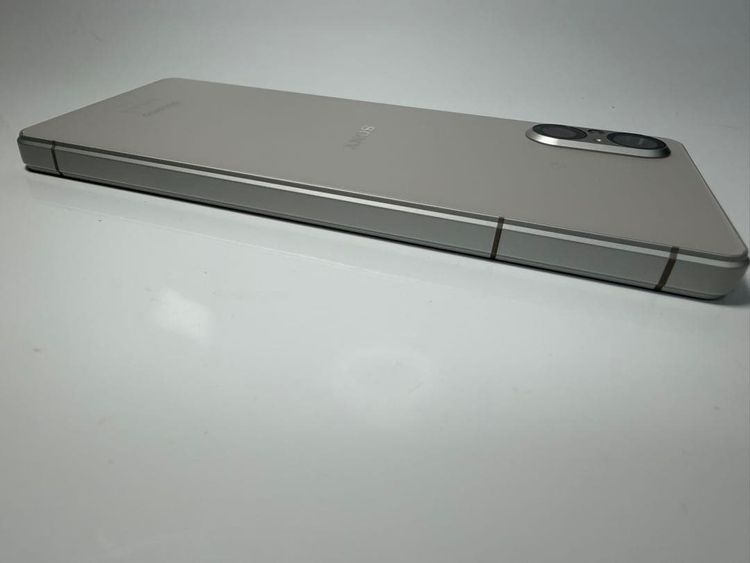 SONY Xperia 5 V docomo so-53d 128GB